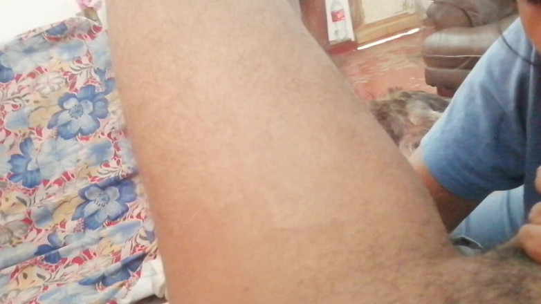 Tina Baby: 性感的嫂子正在勾引我