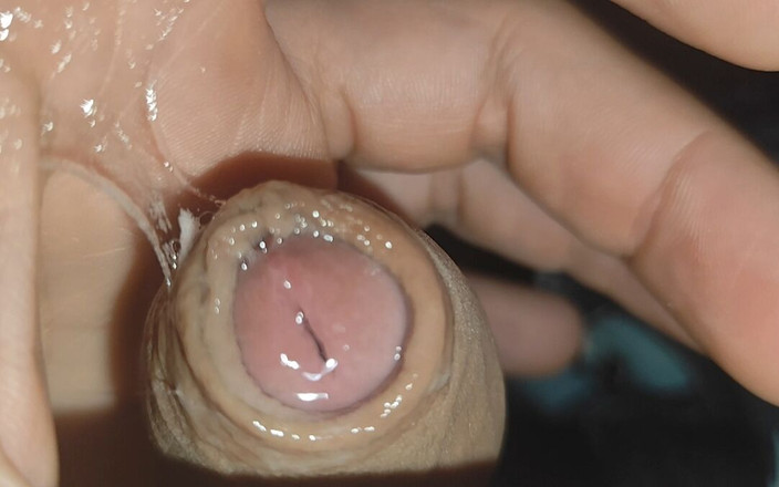 Straight Daddy Club: Pre Cremoso Che Scivola Lentamente Attraverso Il Foro.