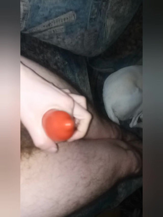 Ti-bas: Condom Selfjerk