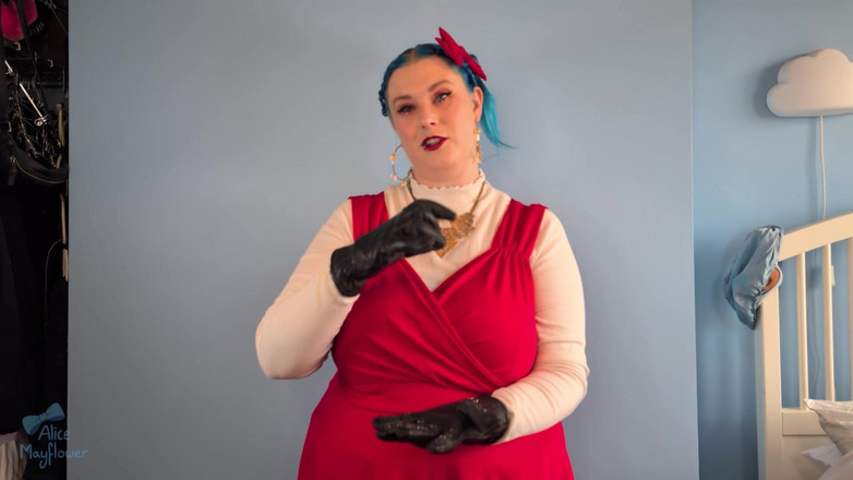 Alice_Mayflower_Scottish: Vampire Glove JOI &amp; Caged för Locktober - Solo Girl