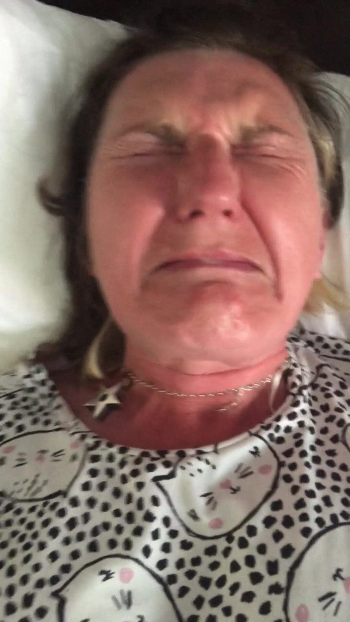 MistressWriggler: 我热辣、汗流浃浃的交叉眼高潮脸