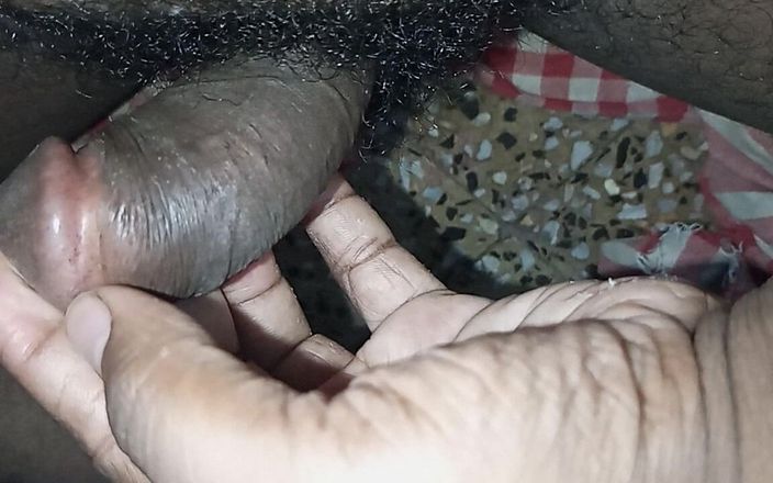 Sweet Indian cock: Anjali fru knullar analhål i badrummet