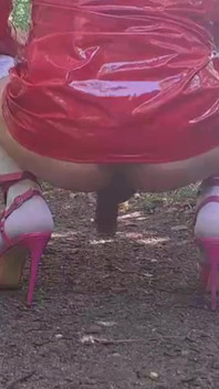 Exhibition in the Woods in Latex Outfit, Heel and White Stockings