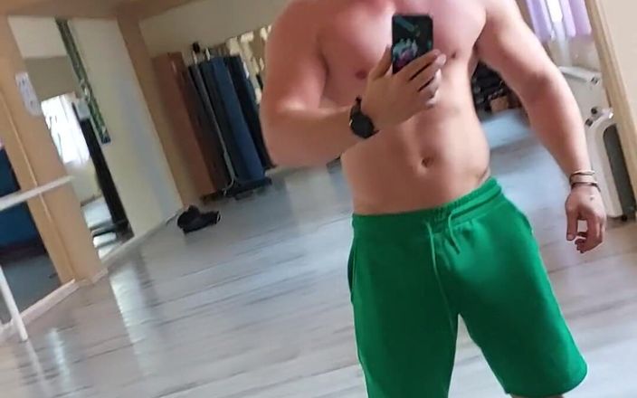 Michael Ragnar: Gym Clip bodybuilder en personal trainer