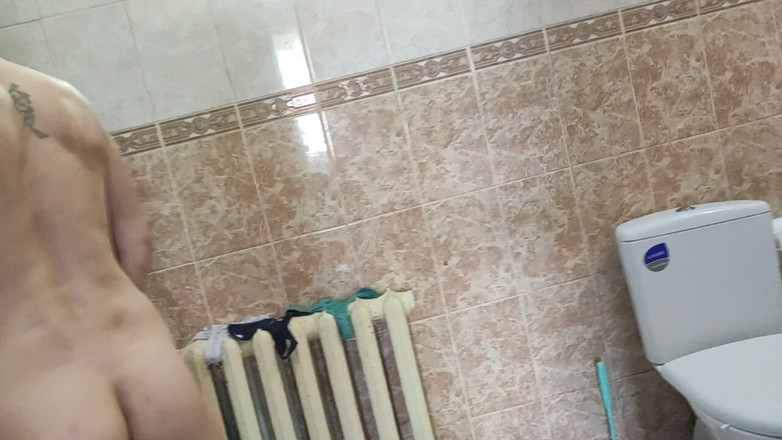 DirtyLubov: 以狗狗的姿势操他妈的阴户