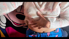 Yulieth Gomez: Åh, colombiansk kvinna klär av sig och rör vid hennes...