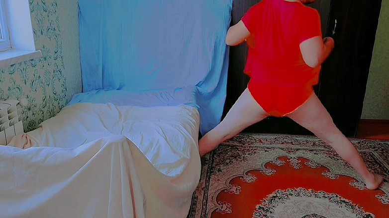 Kitty_Cross: लेडीबॉय बिना हाथ के लंड हिलाते हुए बड़ा वीर्य लोड स्ट्रीम