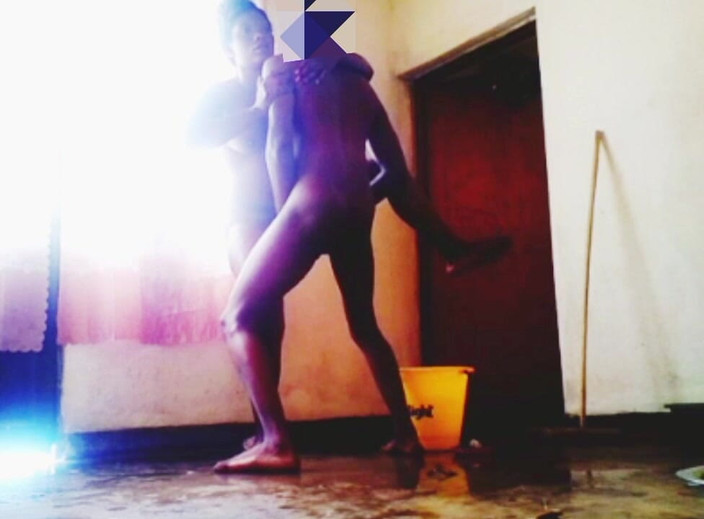 Me and my new slut: Šukání ve stoje zezadu, omg Jaká sladká ebenová kundička