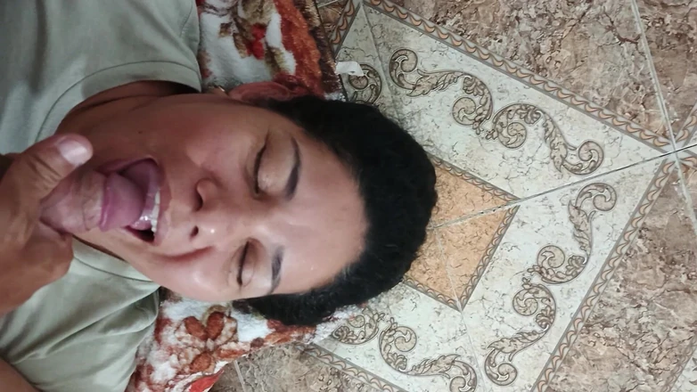 Valkyrieandluigy: Blowjob Beautiful Girlfriend Deep Throat