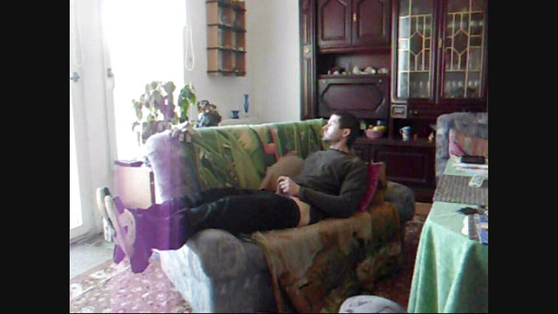 Henry029: Cewek ini lagi asik ngocok kontol