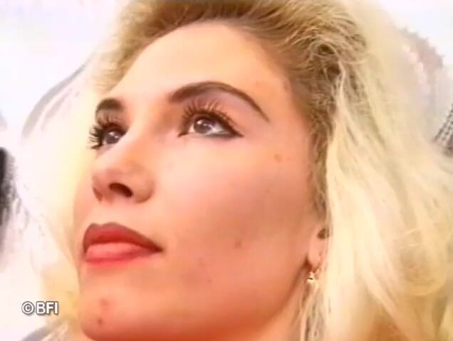 Horny Teenies: Russische 180er - Marin Vladivostok