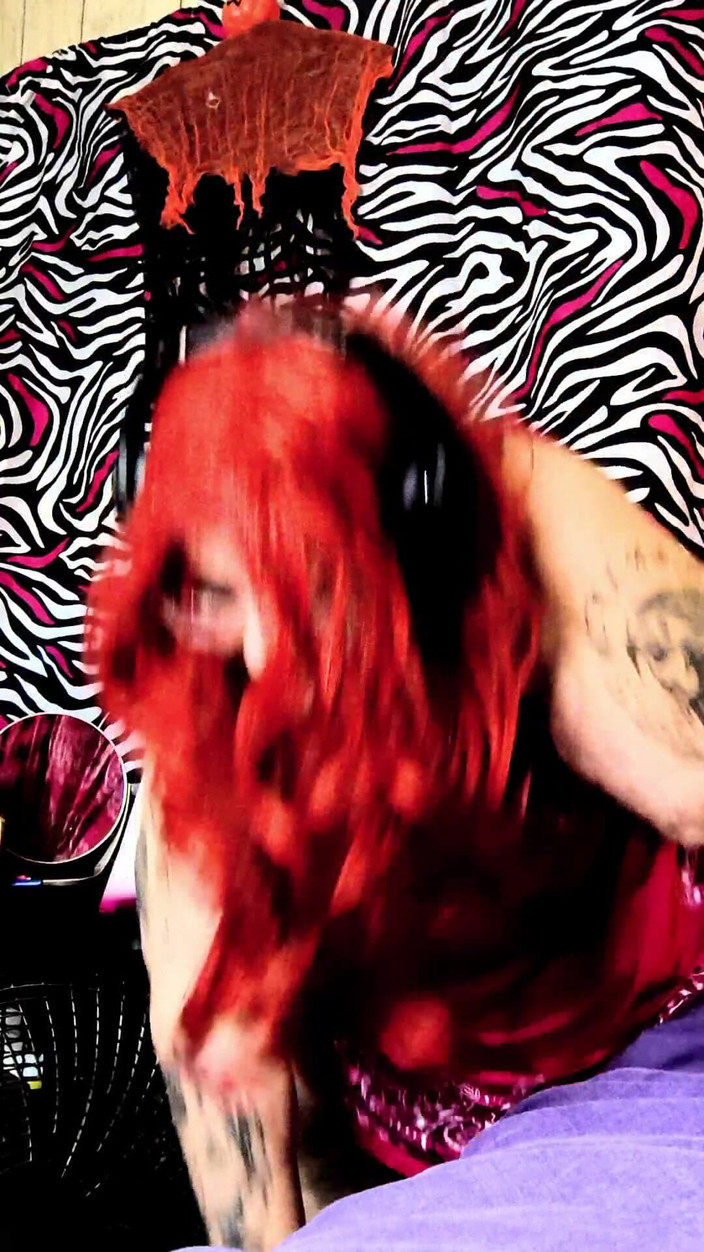 HerculesnVENUS: Tina'dan weina'nı sikerken ıslak bir nokta var