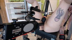 Master-Thomas: Niewolnik związany i zakneblowany zamienił się w gorącą pieprzoną lalkę