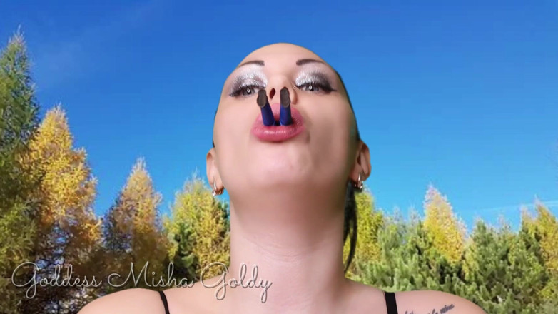 Goddess Misha Goldy: La gigantessa ti trasforma in un piccolo ottpo da un...