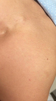 Sneaky sex with fit mom