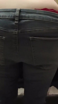 Jeans Slipping Down Exposing Pink Panties and Buttcrack