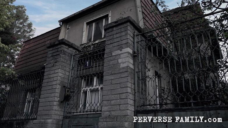 Perverse Family: Perverse Family 3 (1ª temporada): Enteada All- in