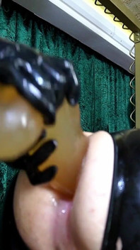 Anal Slut - Extreme Fisting!