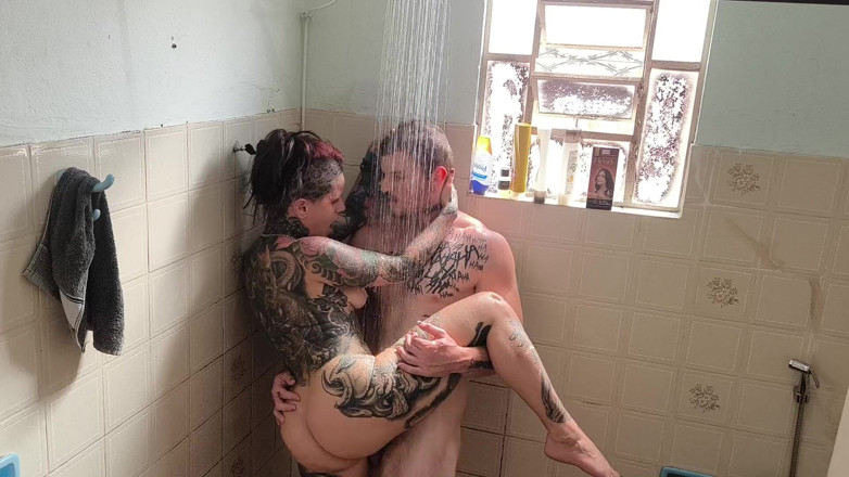 Carmona's films: Fucking the Ass in the Shower