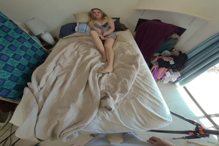 Erin Electra VR: Мачуха Потребує Запліднення