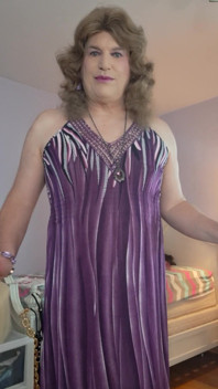 I Feel so Feminine in This New Dress!