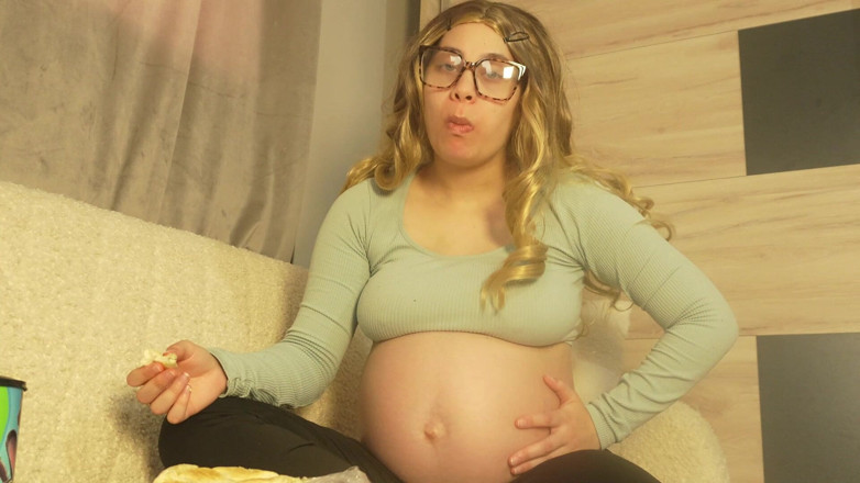 AmayaMori: My Pregnant Stepsister Eats a Lot, Eats a Lot of...