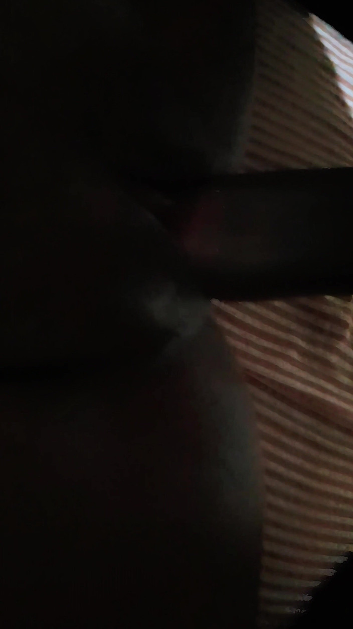 Tiyana: Marido trata de hacer ese coño grande con su amigo...