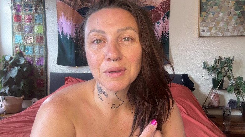 Lustful Libertines: Desperate MILF Begs Lover to Answer - From the Archives