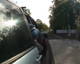 Mature Climax - 100% Mature Videos: Si rambut coklat matang dikongkek dalam kereta