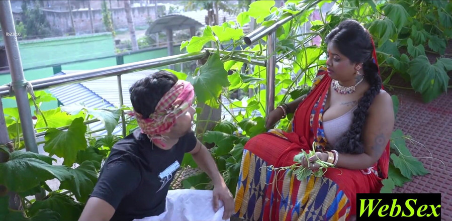 WebSex Premium: Indian Village Bhabhi Real Homemade Sex! Bhabhi Sex with Clear...