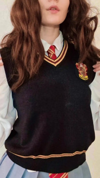 Hermione Is a Little Shy, but Her Shyness Won't Stop Her From Being a Naughty Slut Ready to Fuck Right Now
