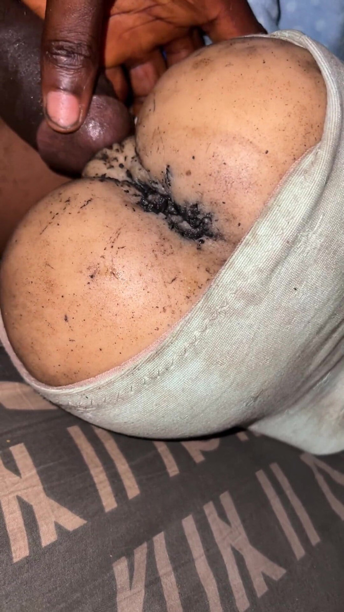 Bangcum8: Jucăriile uriașe murdare foarte puternice mă fac să ejaculez ca...