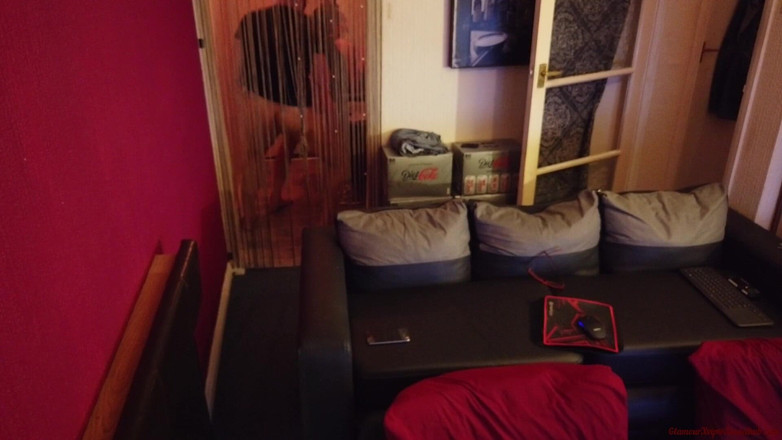 Glamour: Dildo pantat buruk membantu pertemuan Tinder saya untuk mengongkek lubang-lubang...