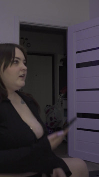 Porn Story: Říkej mi Señora, zatímco tě šukám se strap-onem!