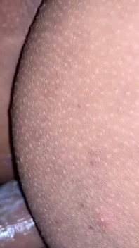 Hintli bir kız bana yakındı geceleri havasına girdi ve sonra onu kötü siktim
