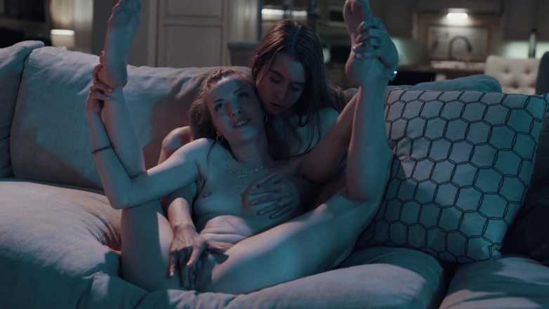 SweetheartVideo: lesbiyan sauteli bahan ko chaatna