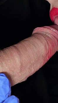 The Best Pig Mouth Close-up Smoking, Beautiful Oral Lip Cream and Huge Banging in a Moving Comb