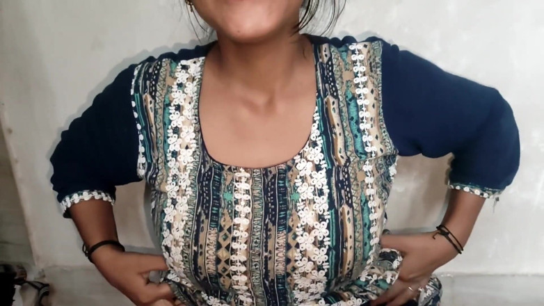 Rinkii: Menina de 18 anos dedilhando buceta molhada, indiana orgasmo masturbação