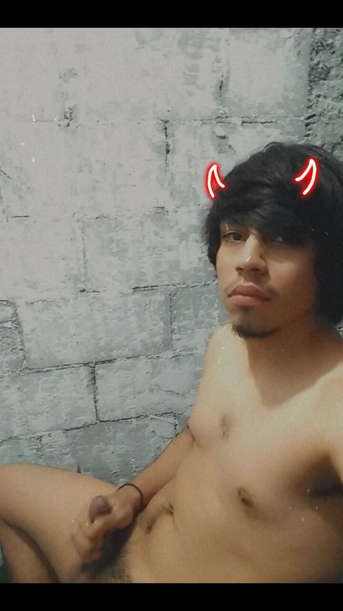 AlexAlejandro13: 내 자지를 젖탱이로 젖탱이로