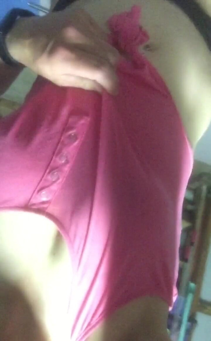 Michellexm: 미안하지만 실수로 내 Vaginî를 보여줘