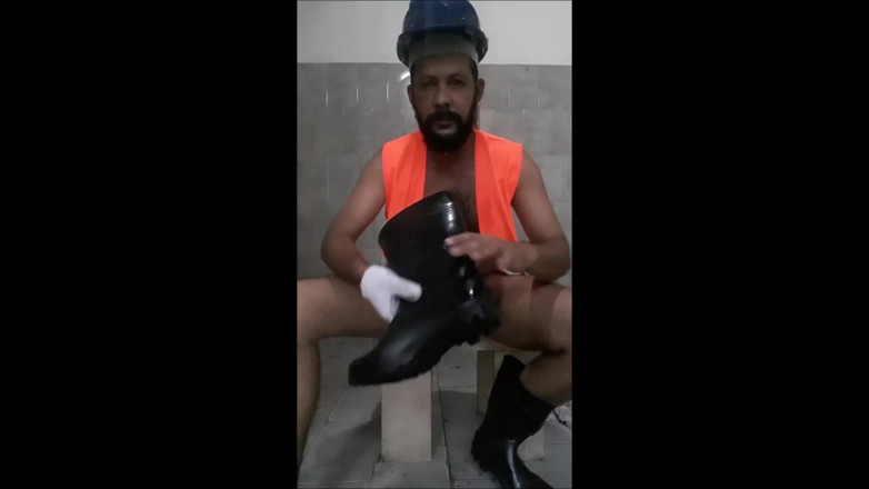 Stink HairyMale: Fetish air liur lelaki berbulu