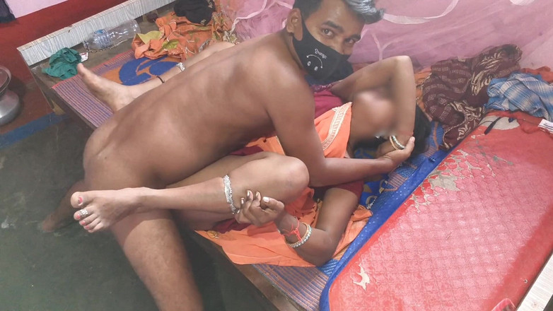 Sobha rani: Sexy novomanželé bhabi creampie od Jeth Ji v jejím Owen...