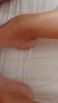 Amatörblond fru gillar fotfetisch och fittcreampie