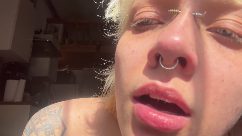 Glitterqueen1999: Got dziewczyna w nosie słońca Fetysz nos pocieranie świński nos
