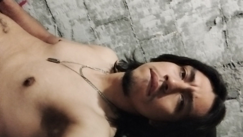 AlexAlejandro13: Rock N Roll v koupelně