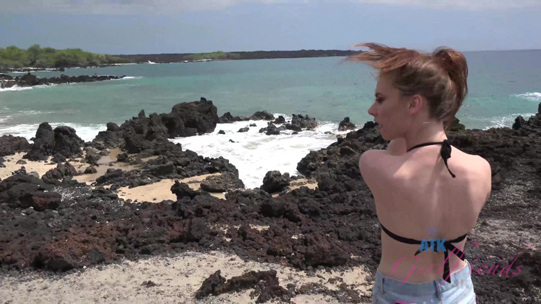 ATK Fans (Girlfriends): Virtual vacation Hawaii with Anya Olsen 1/11