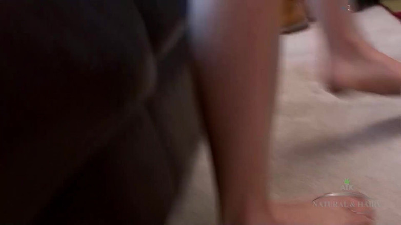 ATK Fans (Hairy): Baby Boom est une belle amatrice avec les doigts pour...