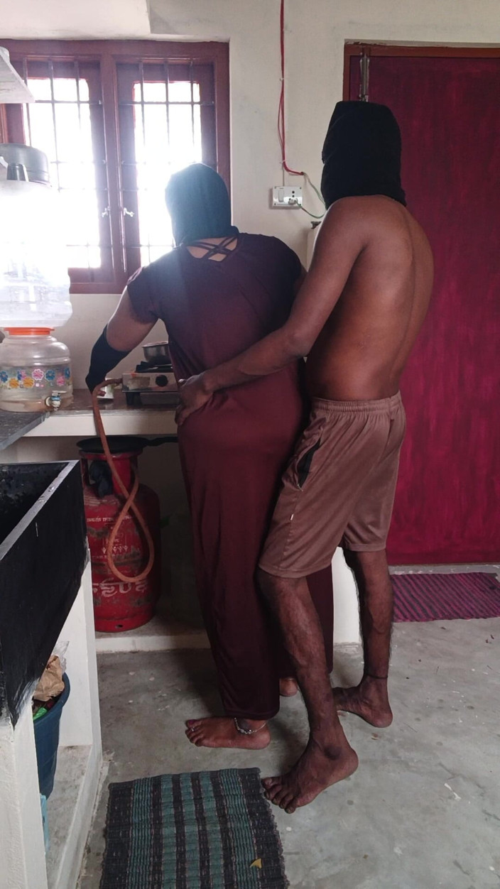 Reshmahotever: Kitchen Hot Sex