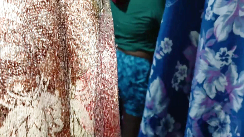 amruta123: Індійська зведена сестра з дуже великими цицьками, індійська велика дупа, сексуальна дружина, відчайдушна індійська товстушка