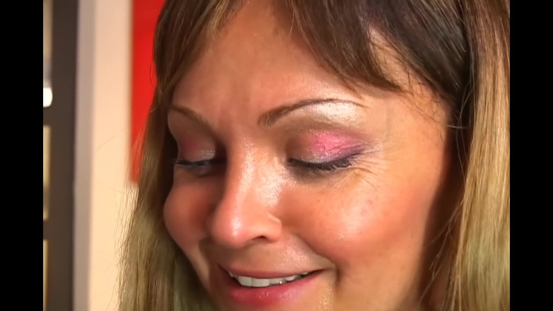 TRANS-ATLANTIC: Puta Y Suculenta Transexual Se Lo Toma Por El Culo